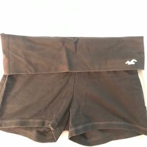 Hollister yoga shorts